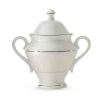 Like icing on a wedding cake, the Ballet Icing Collection elicits both awe and admiration as it captures the graceful elements and sweeping orchestrations of dance. The delicate piping of the pattern evokes the craft of a master cake decorator forming circular spirals in white on our newest fine bone china patterns. Like icing on a wedding cake, the Ballet Icing Collection elicits both awe and admiration as it captures the graceful elements and sweeping orchestrations of dance. The delicate piping of the pattern evokes the craft of a master cake decorator forming circular spirals in white on our newest fine bone china patterns.
