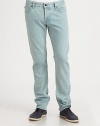 Classic straight-leg fit, in a light-blue wash that lends a summery feel, shaped in cool, comfortable cotton.Five-pocket styleInseam, about 33CottonMachine washImported