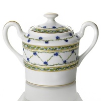 The delicate detail on this Allee Royale Dinnerware makes a classic yet eye-catching addition to your tabletop. The delicate detail on this Allee Royale Dinnerware makes a classic yet eye-catching addition to your tabletop.