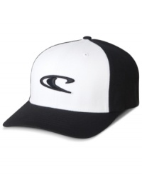 The elusive perfect wave meets top-to-toes style. This O'Neill cap finishes off your look the right way. The elusive perfect wave meets top-to-toes style. This O'Neill cap finishes off your look the right way.