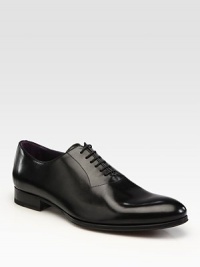 An effortlessly elegant formal lace-up crafted in the finest Italian leather.Leather upperLeather liningPadded insoleLeather soleMade in Italy An effortlessly elegant formal lace-up crafted in the finest Italian leather.Leather upperLeather liningPadded insoleLeather soleMade in Italy