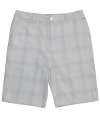 In a stealth plaid, these shorts from O'Neill hit just the right laid-back notes for an all-around casual winner. In a stealth plaid, these shorts from O'Neill hit just the right laid-back notes for an all-around casual winner.