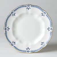 Though Grenville's geometric shapes and studs, set in a narrow border, lend the pattern a modern feel, the stylish leaf and flower elements closely follow classic Derby tradition. Though Grenville's geometric shapes and studs, set in a narrow border, lend the pattern a modern feel, the stylish leaf and flower elements closely follow classic Derby tradition.