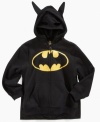 Be the cool caped crusader – he can become the Dark Knight with this Batman zip-front hoodie