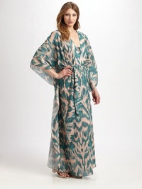 EXCLUSIVELY AT SAKS.COM Hailing from Brazil, this flowing design features an eye-catching print and a waist-defining self-tie belt.V-necklineKimono sleevesSelf-tie beltPull-on styleCottonHand washImported EXCLUSIVELY AT SAKS.COM Hailing from Brazil, this flowing design features an eye-catching print and a waist-defining self-tie belt.V-necklineKimono sleevesSelf-tie beltPull-on styleCottonHand washImported