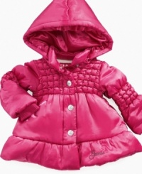 Functional and absolutely adorable, this Guess puffer jacket will keep your tot toasty. Functional and absolutely adorable, this Guess puffer jacket will keep your tot toasty.