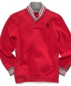 Your little guy will be sporting big boy style in this collegiate style sweater by Sean John.