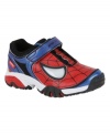 Super hero powers! He'll feel like he can climb the highest tower in these comfortable and fun light-up shoes from Stride Rite.