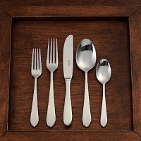 Villeroy & Boch's Sereno flatware offers simple, modern design. Its versatility makes it perfect to use every day and on special occasions. Villeroy & Boch's Sereno flatware offers simple, modern design. Its versatility makes it perfect to use every day and on special occasions.
