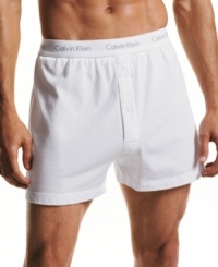 Cool and comfortable, these knit cotton boxers from Calvin Klein make a great choice for any day of the week. Cool and comfortable, these knit cotton boxers from Calvin Klein make a great choice for any day of the week.