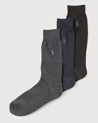 Polo Ralph Lauren lightweight flat knit cotton socks with ribbed cuff. Polo player embroidered detail. Polo Ralph Lauren lightweight flat knit cotton socks with ribbed cuff. Polo player embroidered detail.