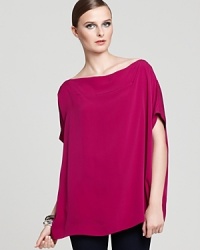 Easy elegance is the call for fall and yours the moment you slip on this DIANE von FURSTENBERG top, made from a refined silk crepe. Easy elegance is the call for fall and yours the moment you slip on this DIANE von FURSTENBERG top, made from a refined silk crepe.