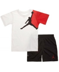 Wear the look of a legend. He can play like a champion while keeping cool in this breezy t-shirt and shorts set with the Jumpman logo from Nike. Wear the look of a legend. He can play like a champion while keeping cool in this breezy t-shirt and shorts set with the Jumpman logo from Nike.