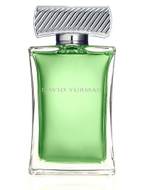 Introducing Fresh Essence, whose vivid shade of green casts a lustrous glow that rejuvenates and refreshes, is inspired by the vibrant gemstone peridot. A fruity blend of apple, cassis, and juicy red fruits, enhanced with crisp greens, lends a flirty nonchalance. A rare weave of classic notes of rose, peony, and water lily adds an explicit modern twist while Cashmere Woods and Soft Musk radiate an implicit vitality that's both playful and luminous. 3.4 oz. Introducing Fresh Essence, whose vivid shade of green casts a lustrous glow that rejuvenates and refreshes, is inspired by the vibrant gemstone peridot. A fruity blend of apple, cassis, and juicy red fruits, enhanced with crisp greens, lends a flirty nonchalance. A rare weave of classic notes of rose, peony, and water lily adds an explicit modern twist while Cashmere Woods and Soft Musk radiate an implicit vitality that's both playful and luminous. 3.4 oz.