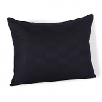 A classic check pattern in cotton jacquard infuses this luxe HUGO BOSS sham with textural richness. A wisp of mini-piping adds sleek dimension.