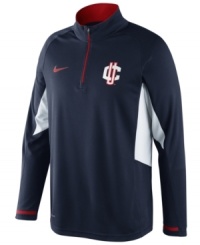 Be the sixth man: cheer loud and proud for your Connecticut Huskies in this NCAA shirt from Nike. Be the sixth man: cheer loud and proud for your Connecticut Huskies in this NCAA shirt from Nike.