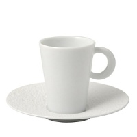 This collection was inspired by marine landscapes: the decorative pattern on the wide brimmed plates resembles the effervescent spray of ocean waves that crash and wash onto shore. The subtle effects on porcelain combined with skillful enameling techniques infuse Ecume with a contemporary yet poetic quality. The collection creates a highly elegant yet modern table setting. This collection was inspired by marine landscapes: the decorative pattern on the wide brimmed plates resembles the effervescent spray of ocean waves that crash and wash onto shore. The subtle effects on porcelain combined with skillful enameling techniques infuse Ecume with a contemporary yet poetic quality. The collection creates a highly elegant yet modern table setting.