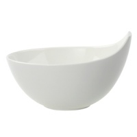 Villeroy & Boch's Urban Nature deep large bowl brings a dynamic new dimension to your table setting. The elegant bone-white porcelain pieces assume fluid, organic shapes for an effect that is both architectural and aerodynamic. Simple yet casually chic, Urban Nature is sure to take your next occasion to unexpected new levels. Villeroy & Boch's Urban Nature deep large bowl brings a dynamic new dimension to your table setting. The elegant bone-white porcelain pieces assume fluid, organic shapes for an effect that is both architectural and aerodynamic. Simple yet casually chic, Urban Nature is sure to take your next occasion to unexpected new levels.