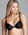 This underwire bra from Wacoal knows exactly how to take care of your curves. Style #853187
