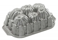 Nordic Ware Pumpkin Patch Loaf Pan Nordic Ware Pumpkin Patch Loaf Pan