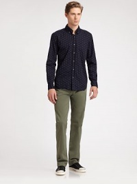 From business-casual Fridays to long weekend getaways, this classic straight-leg, set in a cool cotton-twill, is versatile with effortless style to match.Five-pocket styleInseam, about 3398% cotton/2% elastaneMachine washImported From business-casual Fridays to long weekend getaways, this classic straight-leg, set in a cool cotton-twill, is versatile with effortless style to match.Five-pocket styleInseam, about 3398% cotton/2% elastaneMachine washImported