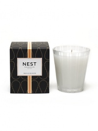 Orange blossom, orchid, tiare flower and freesia are combined with tangerine, lemon and musk. Approximate burn time, 50 hours. 8.1 oz. Orange blossom, orchid, tiare flower and freesia are combined with tangerine, lemon and musk. Approximate burn time, 50 hours. 8.1 oz.