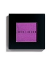 A new shade of Bobbi Brown Shimmer Wash Eye Shadow in the Neons & Nudes Collection, Ultra Violet offers a dramatic wash of pigment with glamorous pearlized sheen.