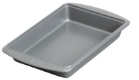 Wilton Avanti Everglide Metal-Safe Non-Stick Oblong Pan Wilton Avanti Everglide Metal-Safe Non-Stick Oblong Pan