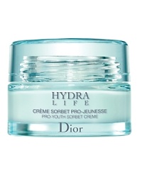 This ultra-light and refreshing sorbet treatment melts upon contact to instantly hydrate the deepest layers of the skin. Hydra Life Pro-Youth Sorbet Crème provides instant and refreshing hydration, stimulates water circulation between skin layers, evens out the complexion and leaves a luminous effect to the skin. This ultra-light and refreshing sorbet treatment melts upon contact to instantly hydrate the deepest layers of the skin. Hydra Life Pro-Youth Sorbet Crème provides instant and refreshing hydration, stimulates water circulation between skin layers, evens out the complexion and leaves a luminous effect to the skin.