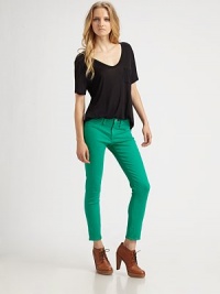 Favorite slim-fit denim re-imagined in a bright new shade and cropped length.THE FITFitted through hips and thighsRise, about 8½Inseam, about 26THE DETAILSZip flyFive-pocket styleLogo embroidery at back patch pocketCropped length55% cotton/42% tencel/3% spandexMachine washMade in USA of imported fabricModel shown is 5'9 (175cm) wearing US size 4. Favorite slim-fit denim re-imagined in a bright new shade and cropped length.THE FITFitted through hips and thighsRise, about 8½Inseam, about 26THE DETAILSZip flyFive-pocket styleLogo embroidery at back patch pocketCropped length55% cotton/42% tencel/3% spandexMachine washMade in USA of imported fabricModel shown is 5'9 (175cm) wearing US size 4.