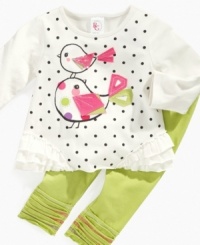 Super cute top by First Impressions. Super cute top by First Impressions.