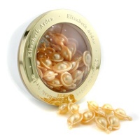 Elizabeth Arden Ceramide Gold Ultra Restorative Capsules-60caps (Boxed/Sealed)