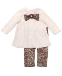 Charming 2 piece top and leopard print legging set by Rare Editions. Charming 2 piece top and leopard print legging set by Rare Editions.