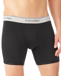 This boxer brief is an everyday essential crafted by Calvin Klein from super-soft microfiber cotton with a touch of spandex so you feel good and look good. This boxer brief is an everyday essential crafted by Calvin Klein from super-soft microfiber cotton with a touch of spandex so you feel good and look good.