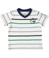 Guess Eagle Head V-Neck T-Shirt (Sizes 12M - 24M) - navy/white, 24 months Guess Eagle Head V-Neck T-Shirt (Sizes 12M - 24M) - navy/white, 24 months