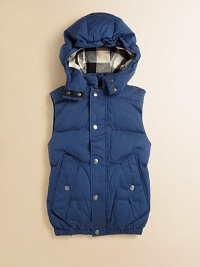 A luxurious yet durable blend of cotton and silk with cozy down fill is a great-looking layer over a sweater or hoodie, and adds extra warmth under a jacket on those super-cold days.Zip-off hoodStand collarFront zipper under snap placketAngled snap flap pocketsElasticized hemCheck liningDown fillCotton/silkMachine washImportedPlease note: Number of snaps may vary depending on size ordered. A luxurious yet durable blend of cotton and silk with cozy down fill is a great-looking layer over a sweater or hoodie, and adds extra warmth under a jacket on those super-cold days.Zip-off hoodStand collarFront zipper under snap placketAngled snap flap pocketsElasticized hemCheck liningDown fillCotton/silkMachine washImportedPlease note: Number of snaps may vary depending on size ordered.