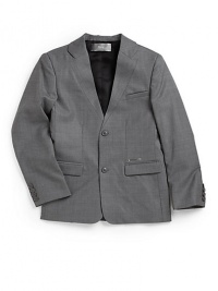 THE LOOKNotched lapel-inspired seamingPadded shouldersLong sleeves with button barrel cuffsTwo-button frontChest besom pocketMetal logo detail at frontDual flap pocketsCenter back ventTHE MATERIALWoolFully linedCARE & ORIGINDry cleanImported THE LOOKNotched lapel-inspired seamingPadded shouldersLong sleeves with button barrel cuffsTwo-button frontChest besom pocketMetal logo detail at frontDual flap pocketsCenter back ventTHE MATERIALWoolFully linedCARE & ORIGINDry cleanImported