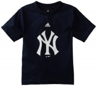 MLB Boys New York Yankees Team Logo Short Sleeve Tee (Navy, 7) MLB Boys New York Yankees Team Logo Short Sleeve Tee (Navy, 7)