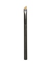 Crafted to apply just the right amount of color to the eyelids, the luxurious large eye contour brush makes blending and highlighting a breeze. Its soft bristles gently dress lids in a smooth wash of color.