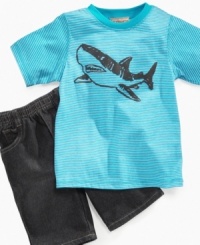 Take a bite out of style and comfort. He'll be ready for adventure on land or water in this cute t-shirt and denim short set from Kids Headquarters. Take a bite out of style and comfort. He'll be ready for adventure on land or water in this cute t-shirt and denim short set from Kids Headquarters.