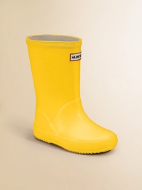 Bold and functional, this rainy day essential in durable natural rubber comes in an easier fit for toddlers.Rubber upper Rubber sole Nylon lining Padded insole Imported Please note: Socks sold separately. Bold and functional, this rainy day essential in durable natural rubber comes in an easier fit for toddlers.Rubber upper Rubber sole Nylon lining Padded insole Imported Please note: Socks sold separately.