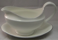 Wedgwood Signet Platinum Gravy Boat W/Underplate Wedgwood Signet Platinum Gravy Boat W/Underplate