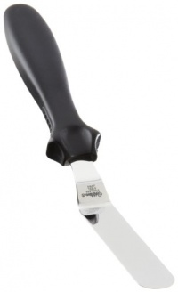 Wilton 9 Inch Angled Spatula, With Black Handle