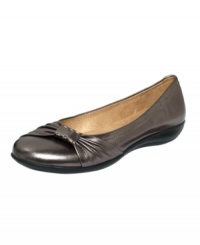 Top things off with a tailored touch. White Mountain's Manner flats feature a stretch leather bow on the side for a decidedly feminine look. Top things off with a tailored touch. White Mountain's Manner flats feature a stretch leather bow on the side for a decidedly feminine look.