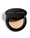 This portable oil-free compact foundation is great for normal-to-oily and oily skin types on the go. Easily blendable for long lasting true color with full coverage. Comes with a compact sponge for easy application.