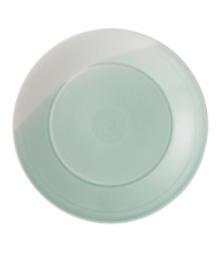 Perfect for every day, 1815 dinner plates from Royal Doulton feature sturdy white porcelain streaked with pale green for serene, understated style. Perfect for every day, 1815 dinner plates from Royal Doulton feature sturdy white porcelain streaked with pale green for serene, understated style.