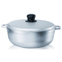Cast Aluminum Caldero size: 26.8 qt. Cast Aluminum Caldero size: 26.8 qt.