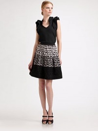A universally flattering, flare skirt meets an eye-catching print.Solid waistbandA-line designAllover printAbout 23 longPolyesterImported Model shown is 5'10 (177cm) wearing US size 4. A universally flattering, flare skirt meets an eye-catching print.Solid waistbandA-line designAllover printAbout 23 longPolyesterImported Model shown is 5'10 (177cm) wearing US size 4.