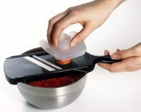 Kyocera CSN-182S-NBK Wide Julienne Slicer, Black Kyocera CSN-182S-NBK Wide Julienne Slicer, Black