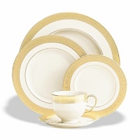 An exquisite gold inlay makes this pattern sophisticated enough for an elegant banquet and inviting enough for a romantic soiree. An exquisite gold inlay makes this pattern sophisticated enough for an elegant banquet and inviting enough for a romantic soiree.